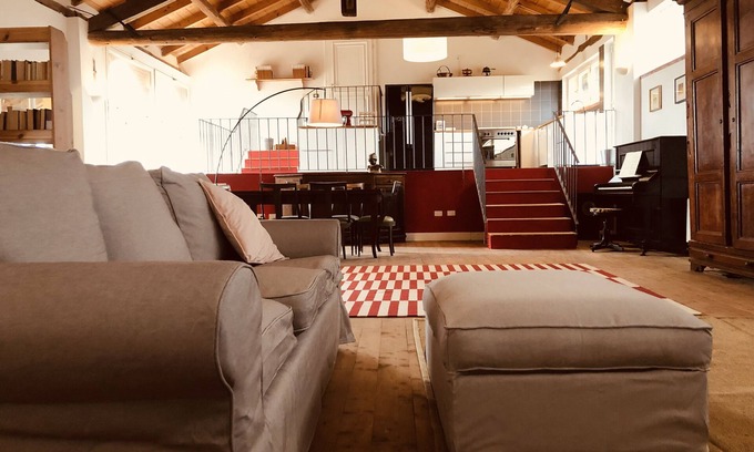 Monticelli Pavese Apartment | The house in the fields Loft
