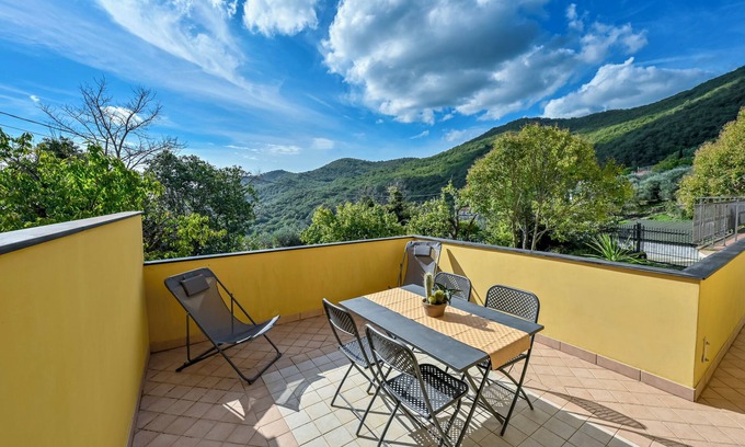 Diano Evigno House | The House of Amelia - Among the olive trees of the Riviera of Flowers