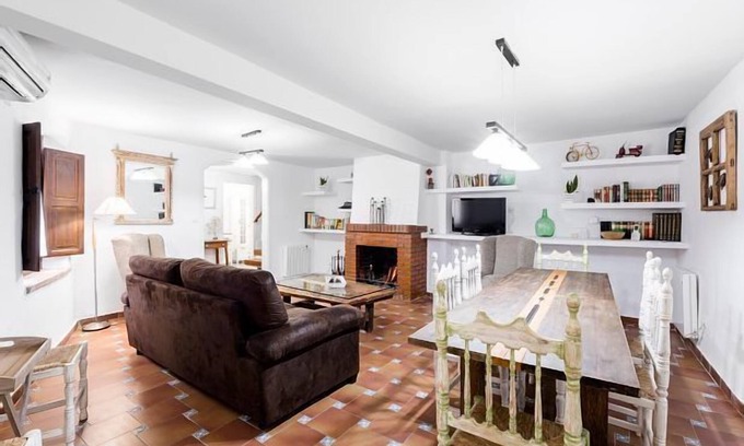 Candeleda Cottage | The House of my in-laws. Excellent Holiday House for 6 people