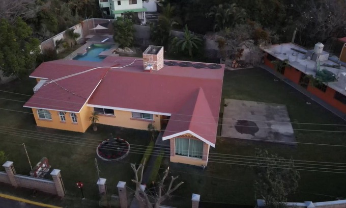 Oaxtepec House | The house of the Amates