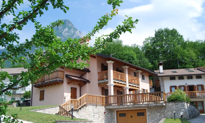 Sospirolo Apartment | THE HOUSE OF THE HOUSE DE BEPI