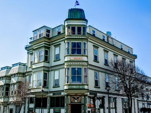 Downtown Hotel | The Inn at 2nd & C