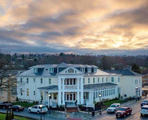 Wise Hotel | The Inn at Wise