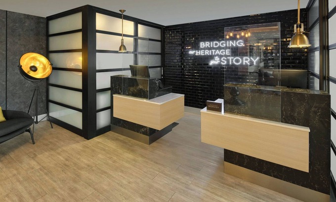 Sarnia Hotel | The Insignia Hotel, Sarnia, a Tribute Portfolio Hotel