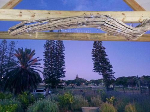 Paradise Beach Villa | The Jbaynian Guesthouse