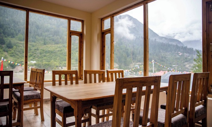 Sangla Hotel | The Kamru Riverside Camps and Resorts