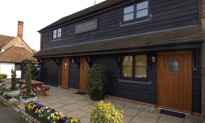 East Malling and Larkfield Hotel | The King and Queen