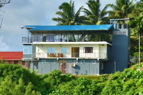 Port Blair Bed & Breakfast | The Lagoon shade
