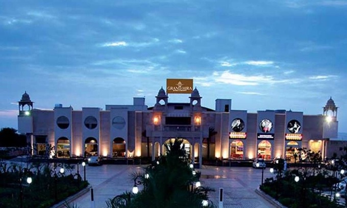 Behror Hotel | The Lal Vilas Hotel & Resort