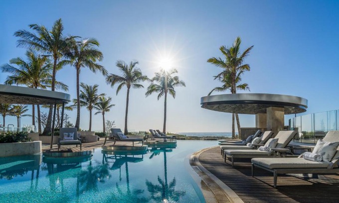 Surfers Paradise Hotel | The Langham, Gold Coast and Jewel Residences