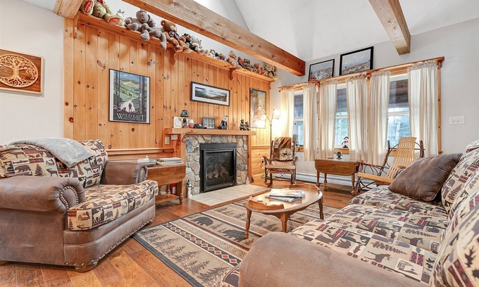 Sunday River Area House | The Lazy Bear | 2 Bed, 2 Bath