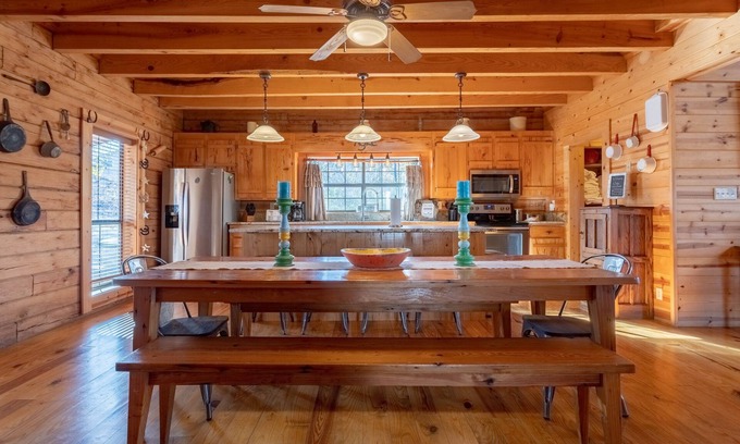 Table Rock House | The Lazy K 3 Bedroom Cabin by RedAwning