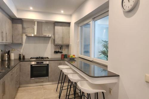 Potos House | The Lemon Tree