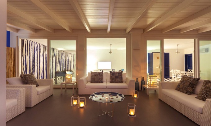 Torre Canne House | the lighthouse on the beach