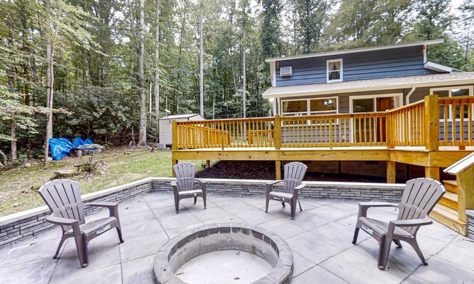 Otto House | The Little Dude Cabin