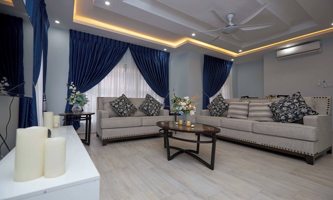 Oyibi Apartment | The Lodge at Seasons 52, Oyibi