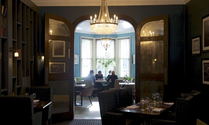 East Putney Hotel | The Lodge Hotel - Putney