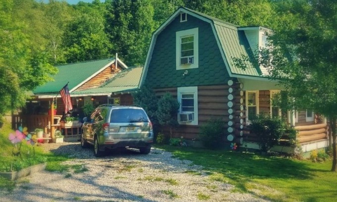 Genoa Cabin | The Lodge The Original Chestnut Log Cabin