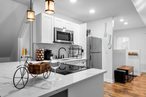Elkhorn House | The Loft at Skyline