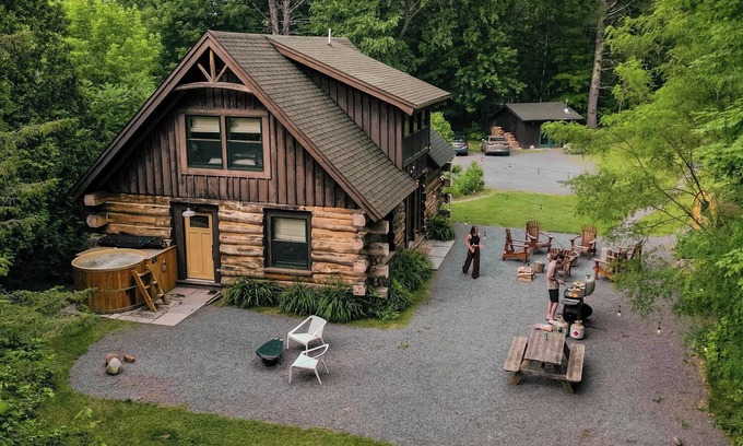 Upper Jay Cabin | The Log Cabin at Warner's Camp: Hot Tub, Sauna & Swimming Hole
