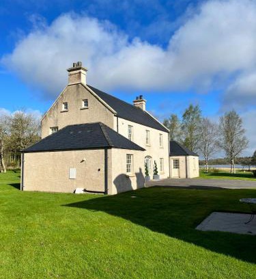 Enniskillen House | The Lough Erne House at Golf Village Lough Erne Resort