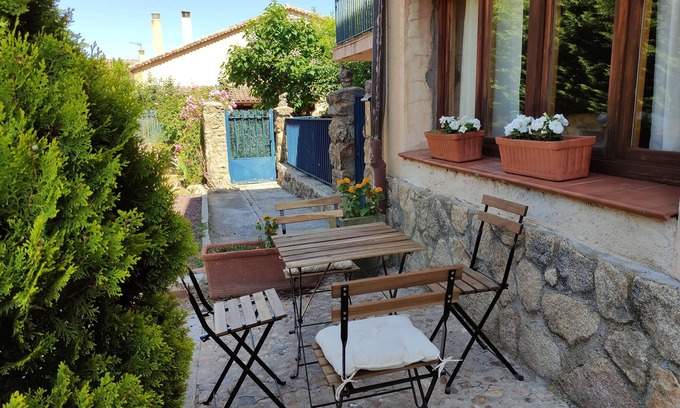 Torrecaballeros House | The Maintained, cozy house 10 min. from Segovia