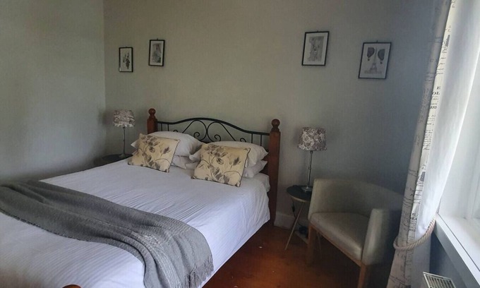 Lake Wendouree House | The Malt House Cottage