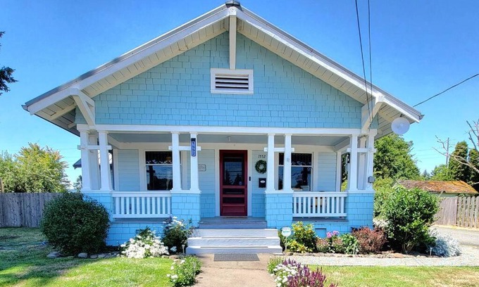 Crawfordsville House | The Marshall Cottage