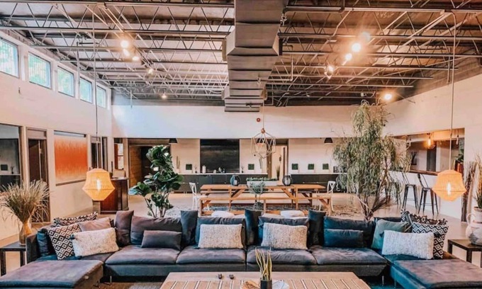 East Side Villa | The Modern Bohemian Villa - Hot tub - 8 bedroom