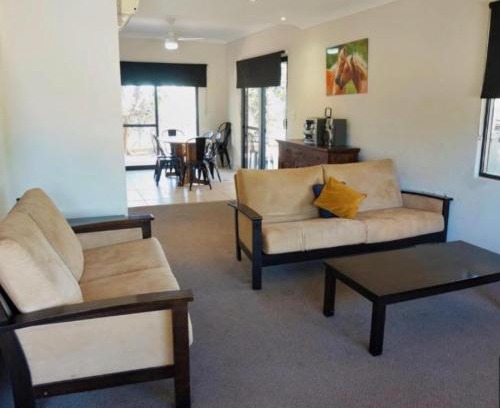 Exmouth Villa | The Ningaloo breeze villa 6
