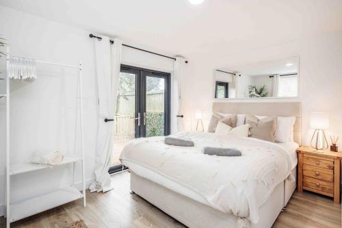 Lower Dicker Apartment | The Nook