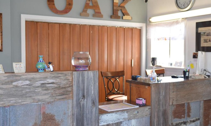 La Grange Hotel | The Oak Motel