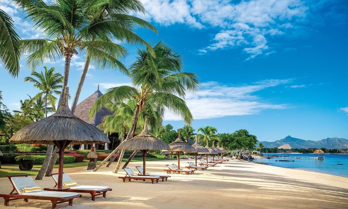 Balaclava Hotel | The Oberoi Beach Resort, Mauritius