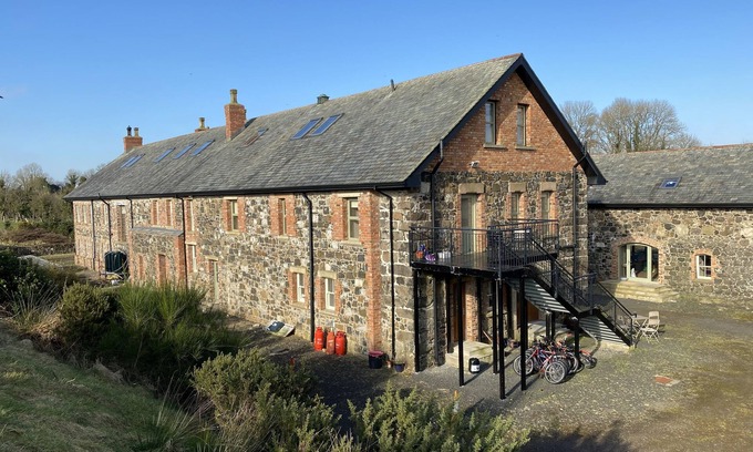 Coleraine Cottage | The Old Flax Mill