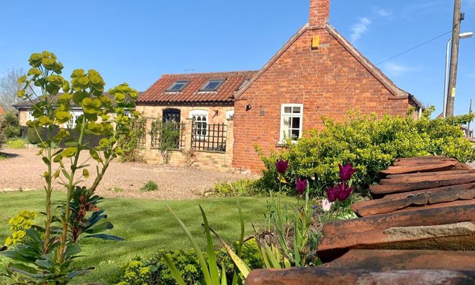 Sleaford Cabin | The Old Stable