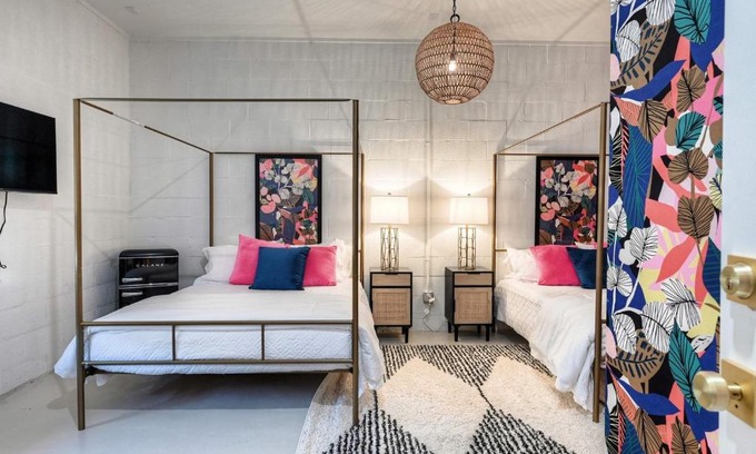 Galveston Hotel | The Oleander Hotel Room 10