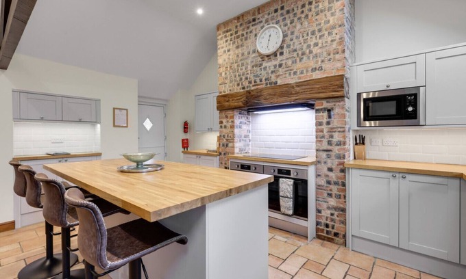 Cramlington House | The Orchard - North East Escapes