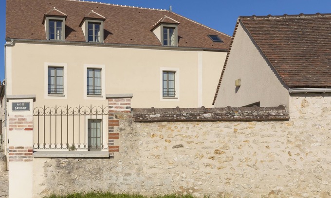 Provins Apartment | The Originals Résidence, Demeure des Remparts, Provins