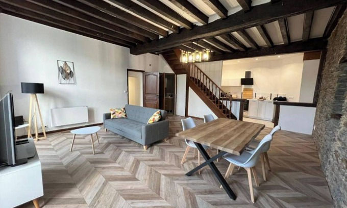 Segre Apartment | The Oudon cottage