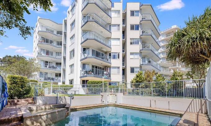 Currimundi Apartment | The Outlook unit 9 Currimundi QLD
