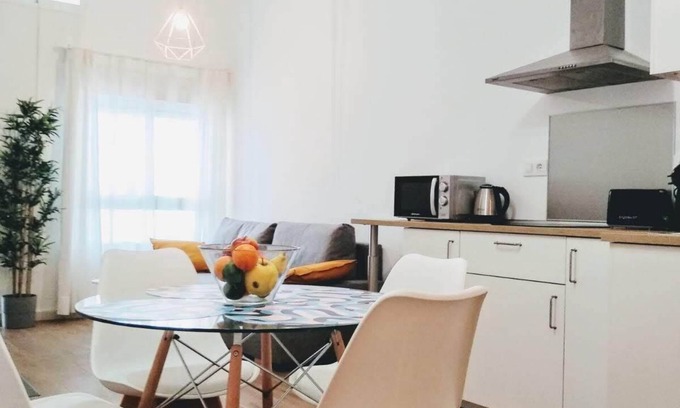 Old Town Apartment | The Patios de la Caleta at 200 m. of the beach