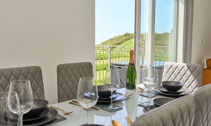 Ventnor Apartment | The Penthouse In Bonchurch