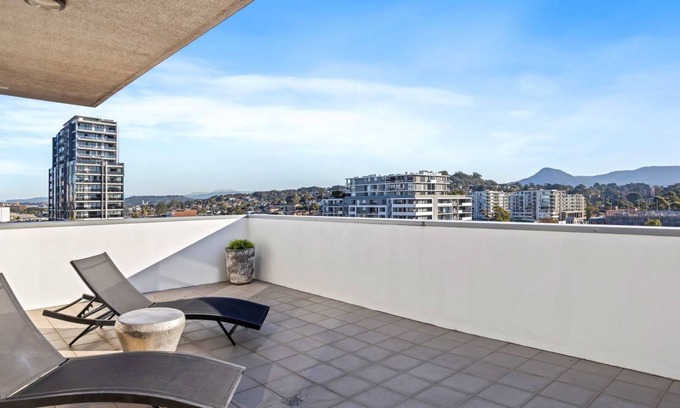 Wollongong CBD House | The Perch Gorgeous 3 Bedroom Penthouse
