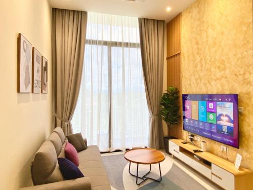 Taman Charming Apartment | The Podium-3R2B-Free 2 Parking-12 Pax-D321