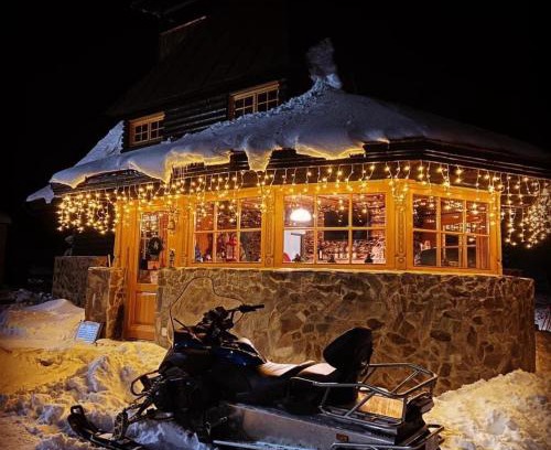 Budureasa Ski Chalet | The Post Stana de Vale