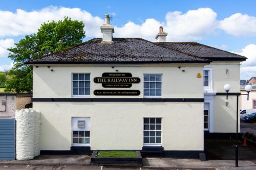 Galmpton Hotel | The Railway Inn
