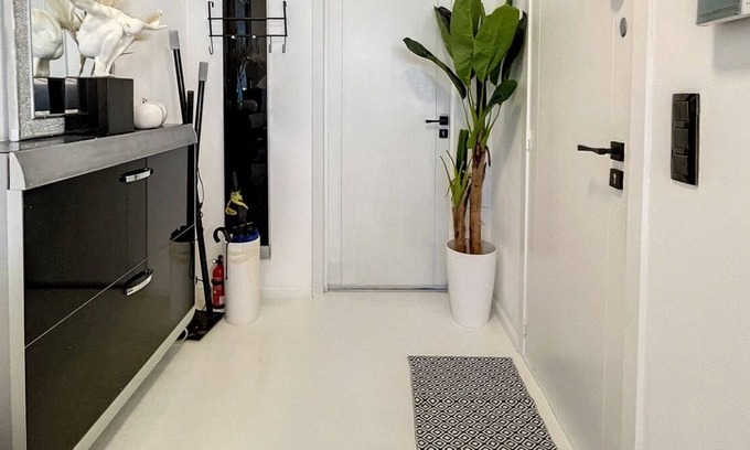 Onze-Lieve-Vrouw-ter-Sneeuw Apartment | The Red Grand Place