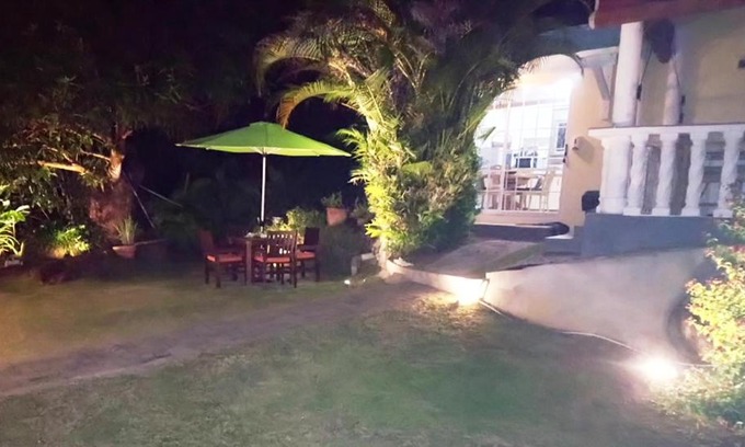 Anse aux Pins Apartment | The Reef Palm
