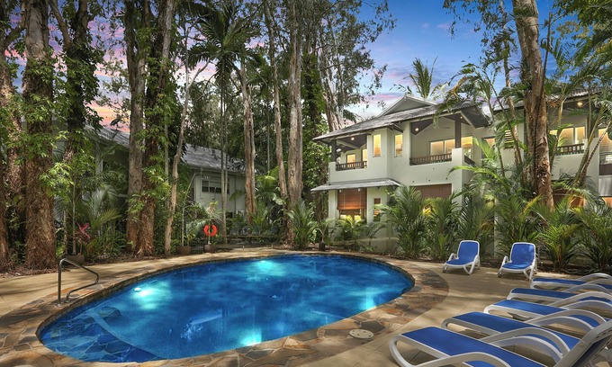 Palm Cove Apartment | The Reef Retreat