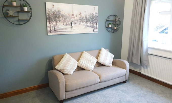 Barwell House | The Retreat, home from home!